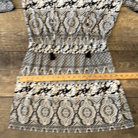 White House Black Market Bell Sleeve Mini Dress Size 14 - Picture 13 of 16